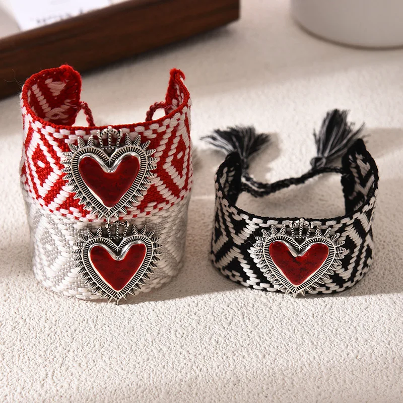 1pc Retro Sweet Elegant Fashion alloy Drop irregular heart woven fringe bracelet Women's jewelry gift