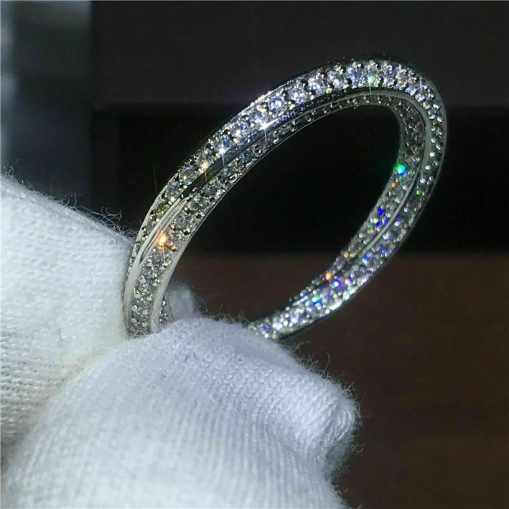 Creative Trendy Shining Rhinestone Sliver Color Starry Sky Closed Mobius Strip Rings for Women Simple Temperament Finger Jewelry