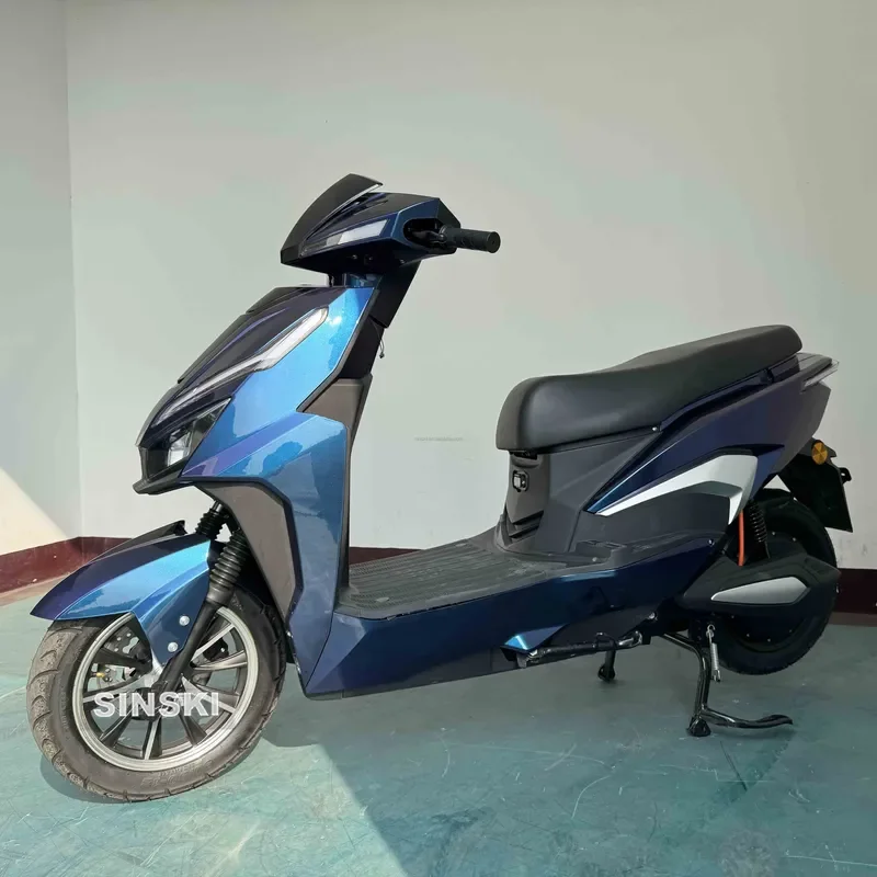 New 3000W Electric Motorcycle Scooter Adult Powerful 72V Dual Motor E Bike Long Range City Ride - view 4