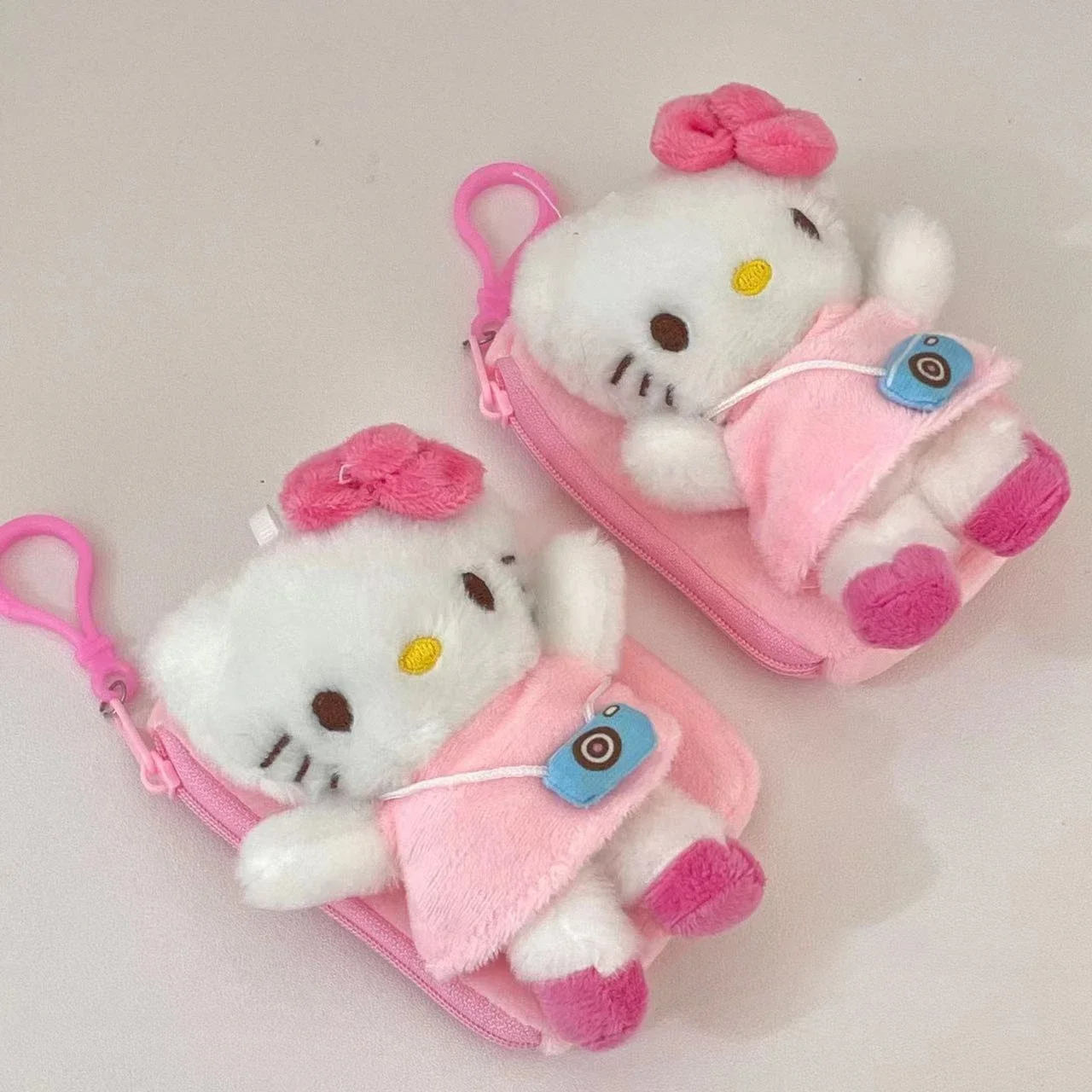 Hello Kitty Y2K Keychain Miniso Girls Pink Wallet Coin Pouch Cute Y2Kies Backpack Pendant Decoration Earphone Storage Gift