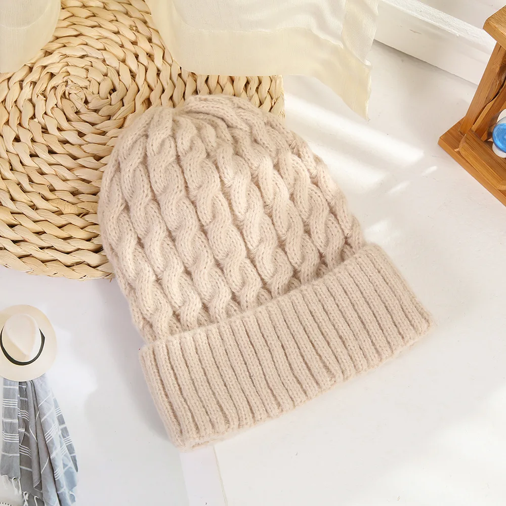 New Women\'s Winter Hat 2023 Beanie Hats For Women Knit Cap Fashion Warm Wool Couple Cap Bonnet Woman Winter Twist Female Bonnet