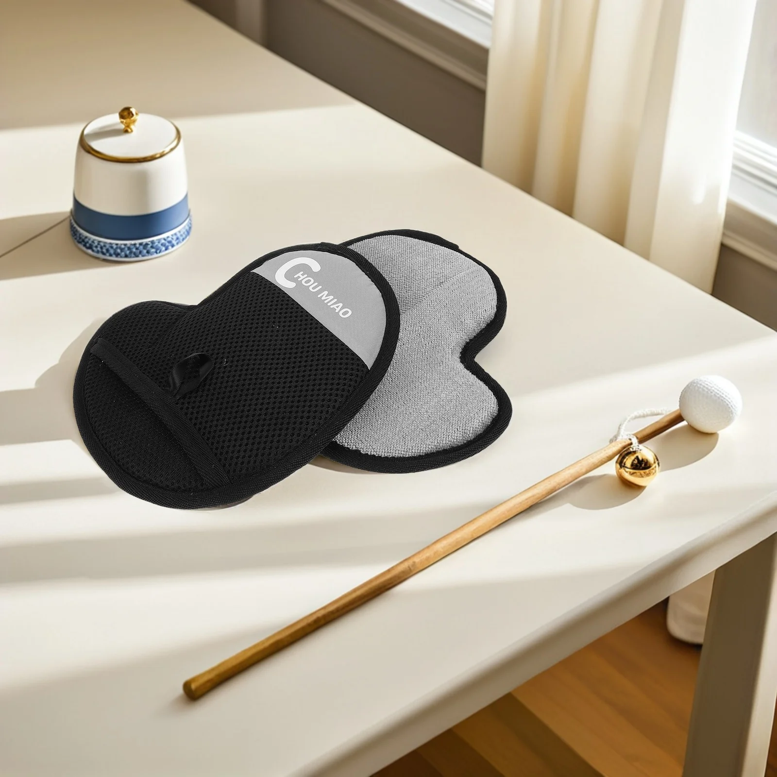 

2Pcs Double Sided Pet Grooming Gloves Static Elimination Technology Gentle Comfortable Material Versatile Usage for All Pets