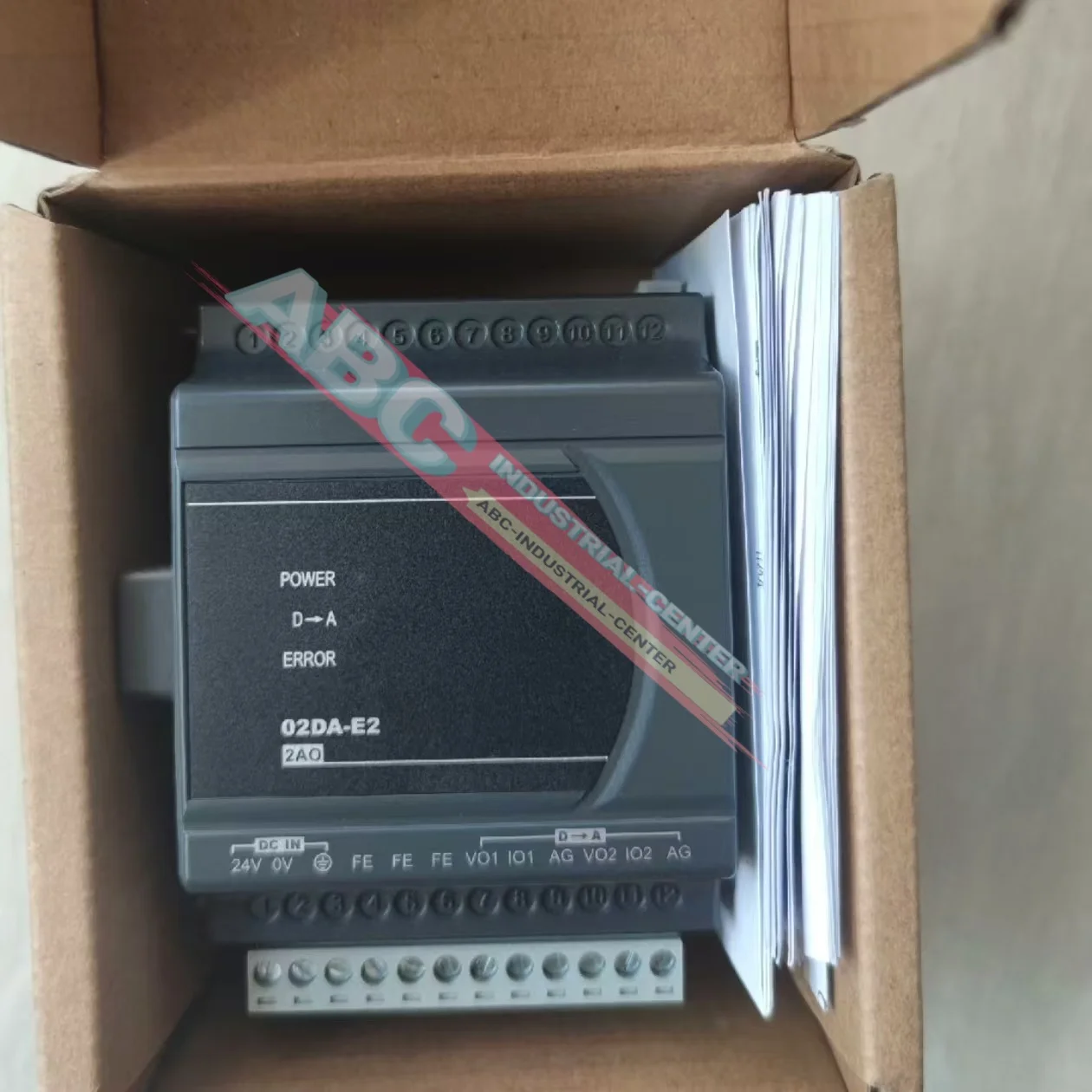PLC Module  new  DVP04DA-S2 DVP04DA-SL in box
