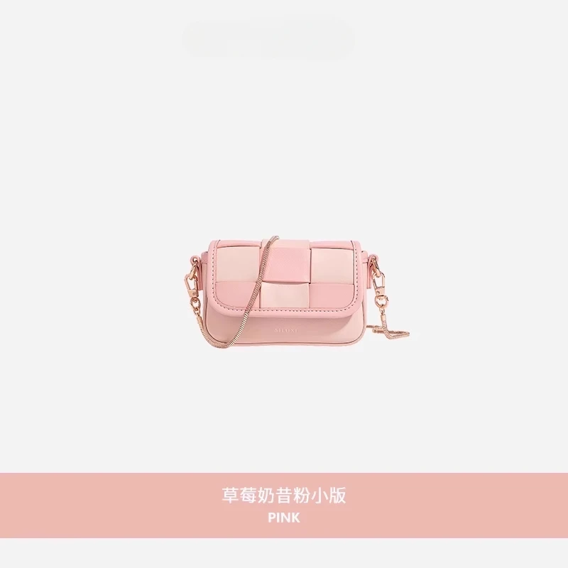

Mini cute pink shoulder chain crossbody bag