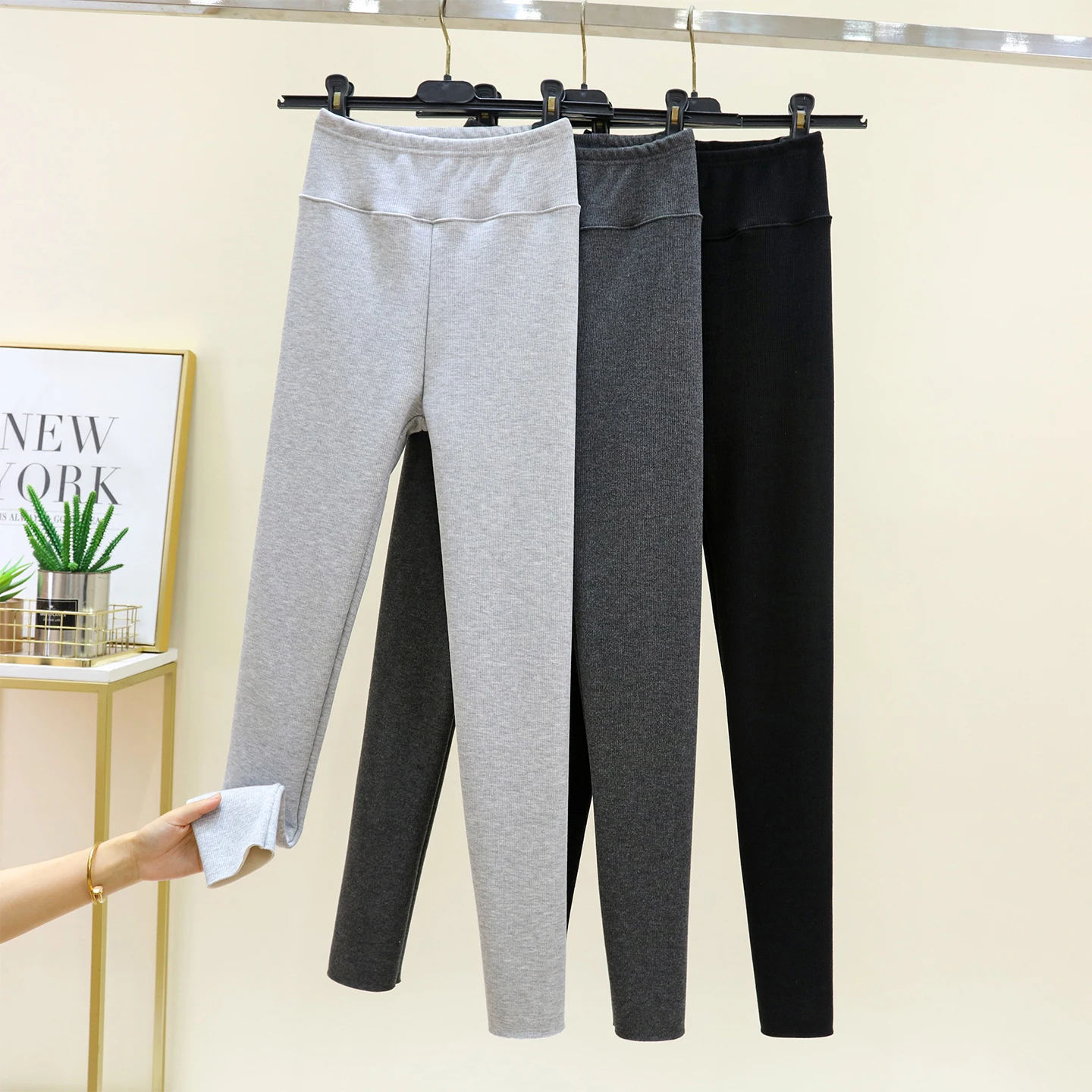 Thickened Fleece Lined High Waist Cotton Trousers Women's Winter Warm Inner Wear Long Pants Tight Fit Black Base Layer Pants