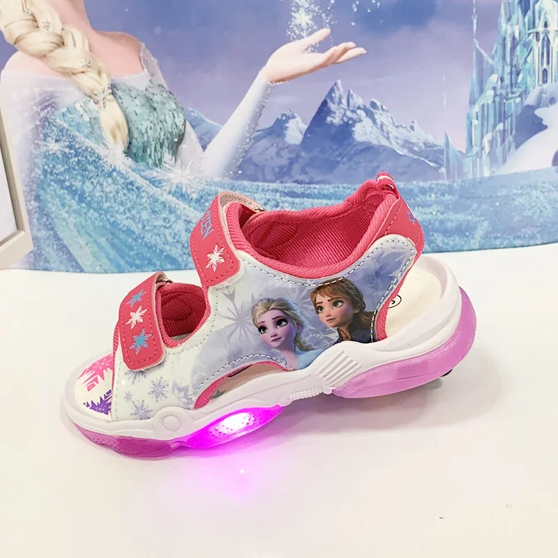 Disney girls frozen 2 princess soft Sandals with led light  kids soft bottom kids show Beach shoes