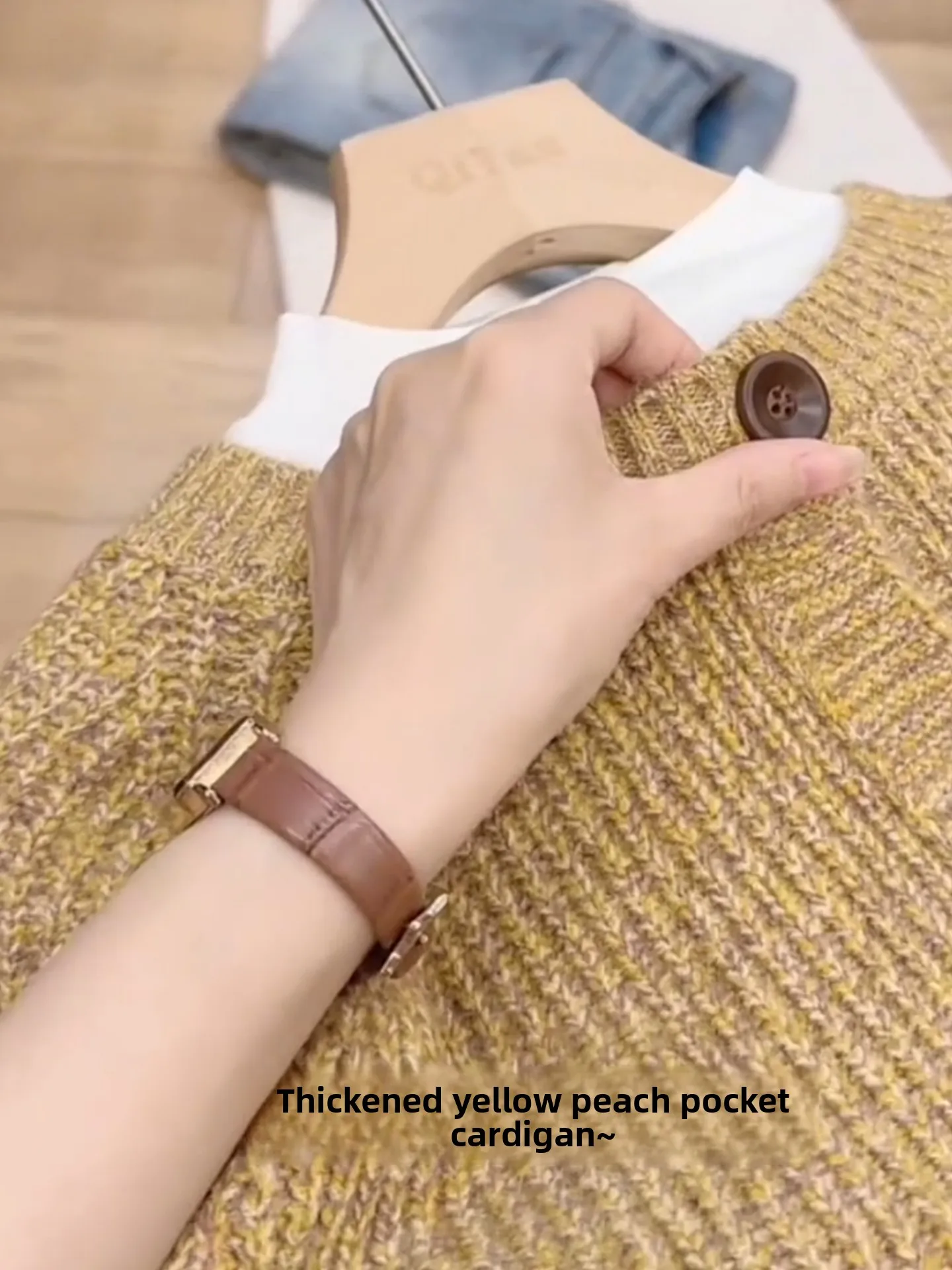 Ранняя осень 2025 г., корейский Sle Faion, круглый свободный утягивающий маленький вязаный открытый кардиган, женский универсальный спортивный костюм...