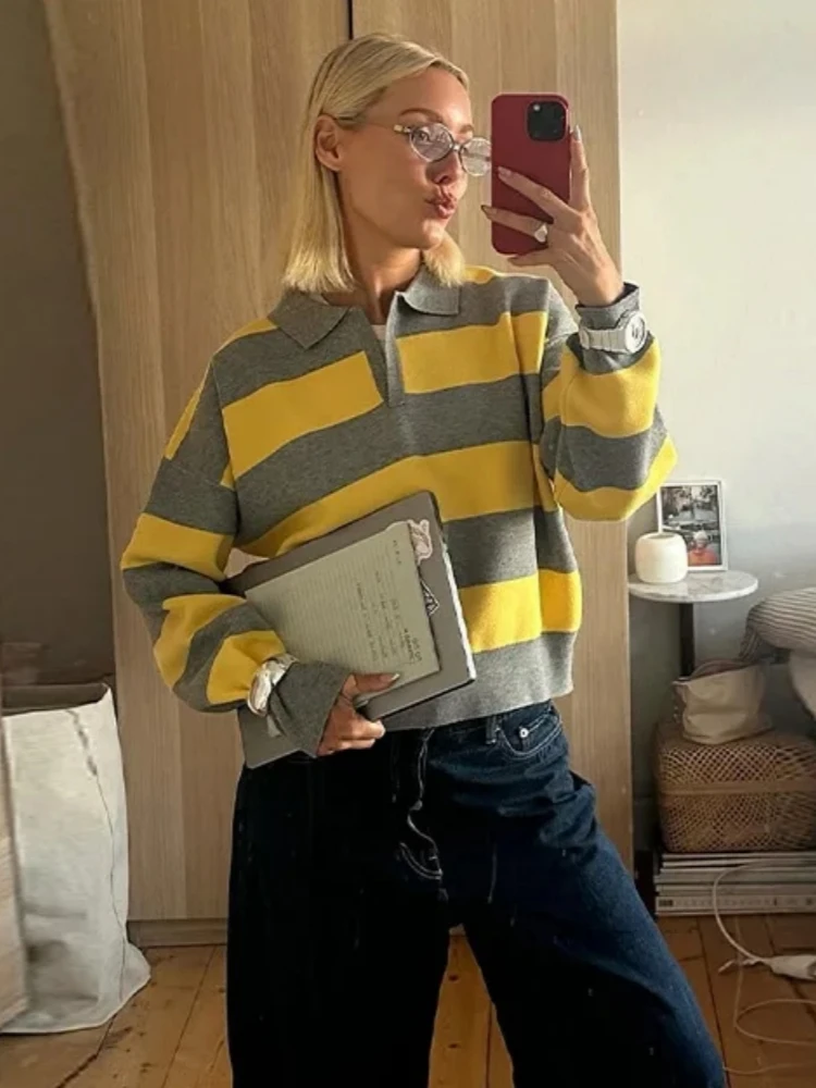 

Striped Patchwork Loose Knitted Women's Sweater Autumn Vintage Polo Collar Thick Pullovers 2025 New Women Knitwear Streetwear