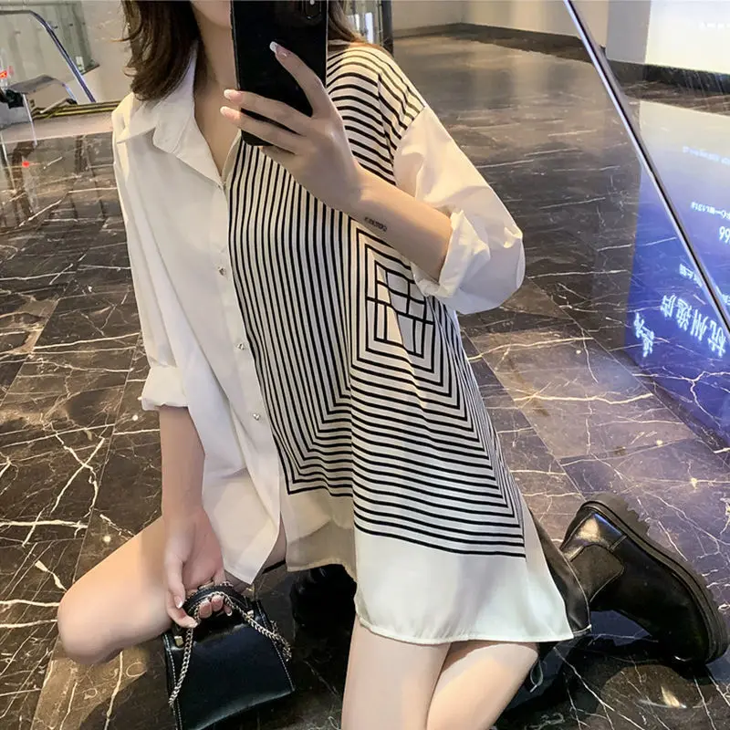 Fashion Printed Spliced Striped Asymmetrical Shirt Women\'s Clothing 2022 Autumn New Oversized Casual Tops Loose Korean Blouse