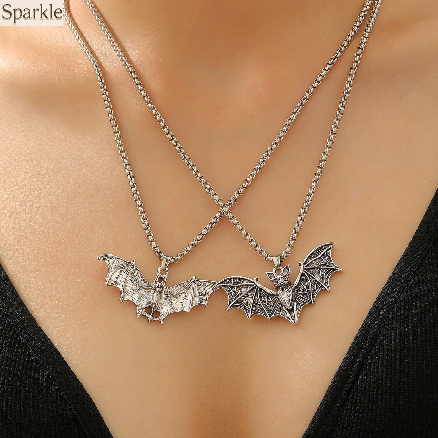 

Y2K Halloween Dark Gothic Bat Shape Pendant Necklace Exaggerated Hip Hop Sweater Chain Trendy Punk Fashion Jewelry Accessory