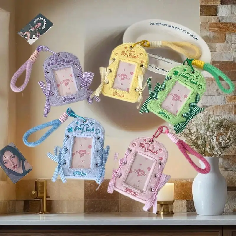 Adorabile portafoto con nastro a tema balletto in peluche con cordino, portaoggetti per immagini idol, espositore per carte, regalo con ciondolo protettivo