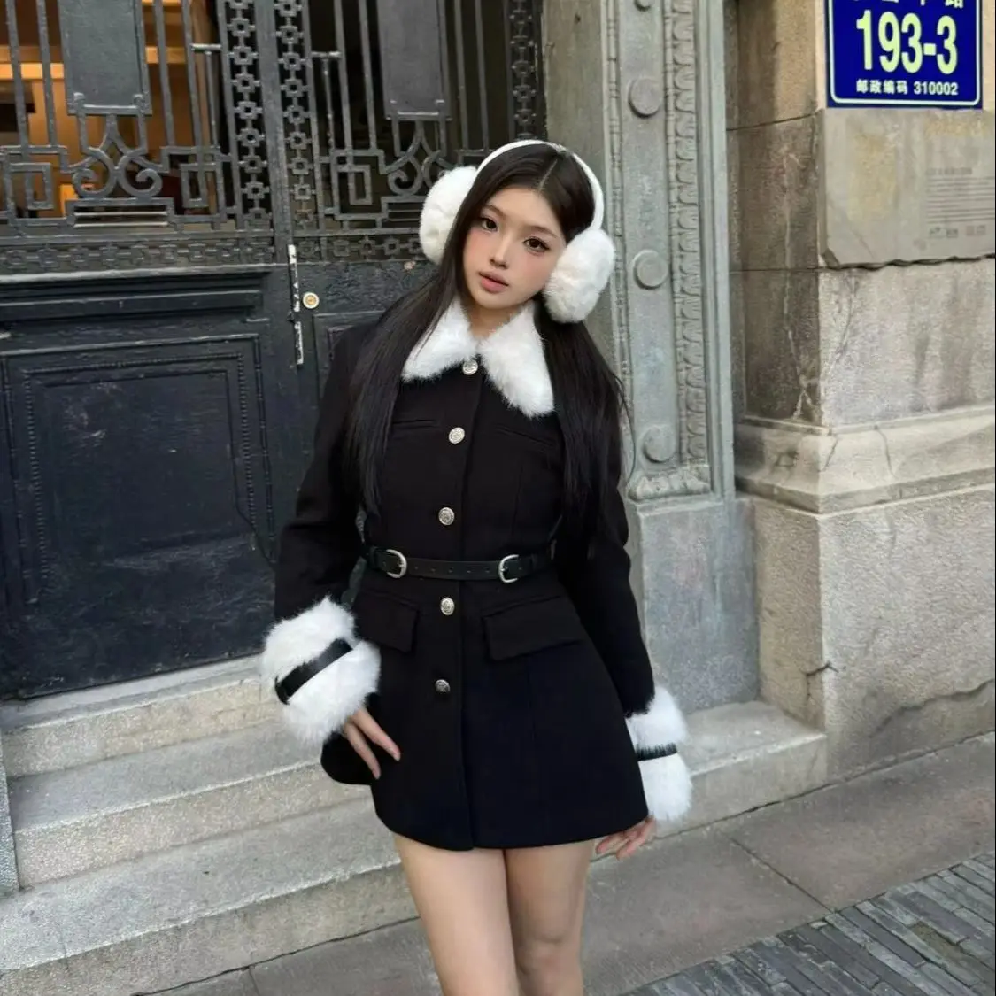 Spliced Fur Collar Coat Dress Women'S 2024 Winter New High-Quality Temperament Long Slim Waist Niche Design Long-Sleeved Top