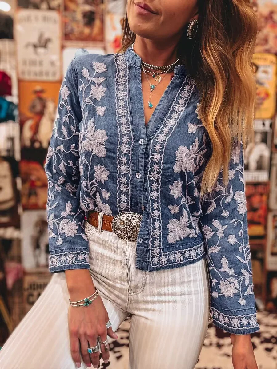 

2025 European and American Spring/Summer New Embroidered Cowboy V-neck Button Long Sleeve Top