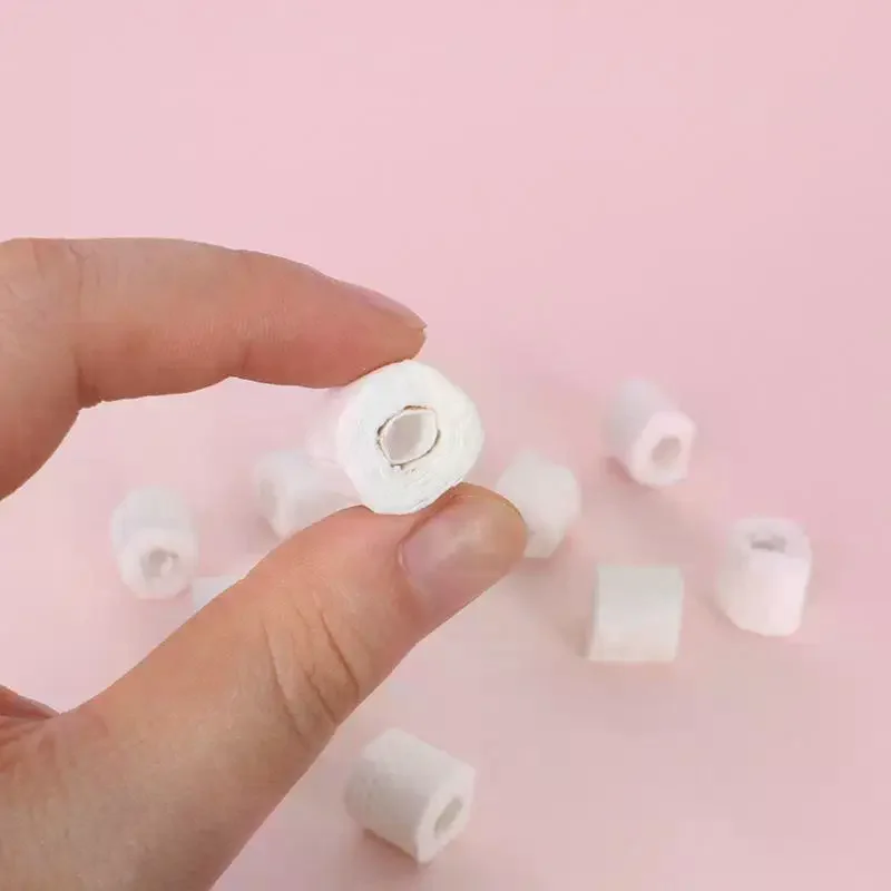 1/12 Dollhouse Simulation Mini Toilet Paper Kit Model Dollhouse Bathroom Scene Decoration Dolls House Pretend Play Toys