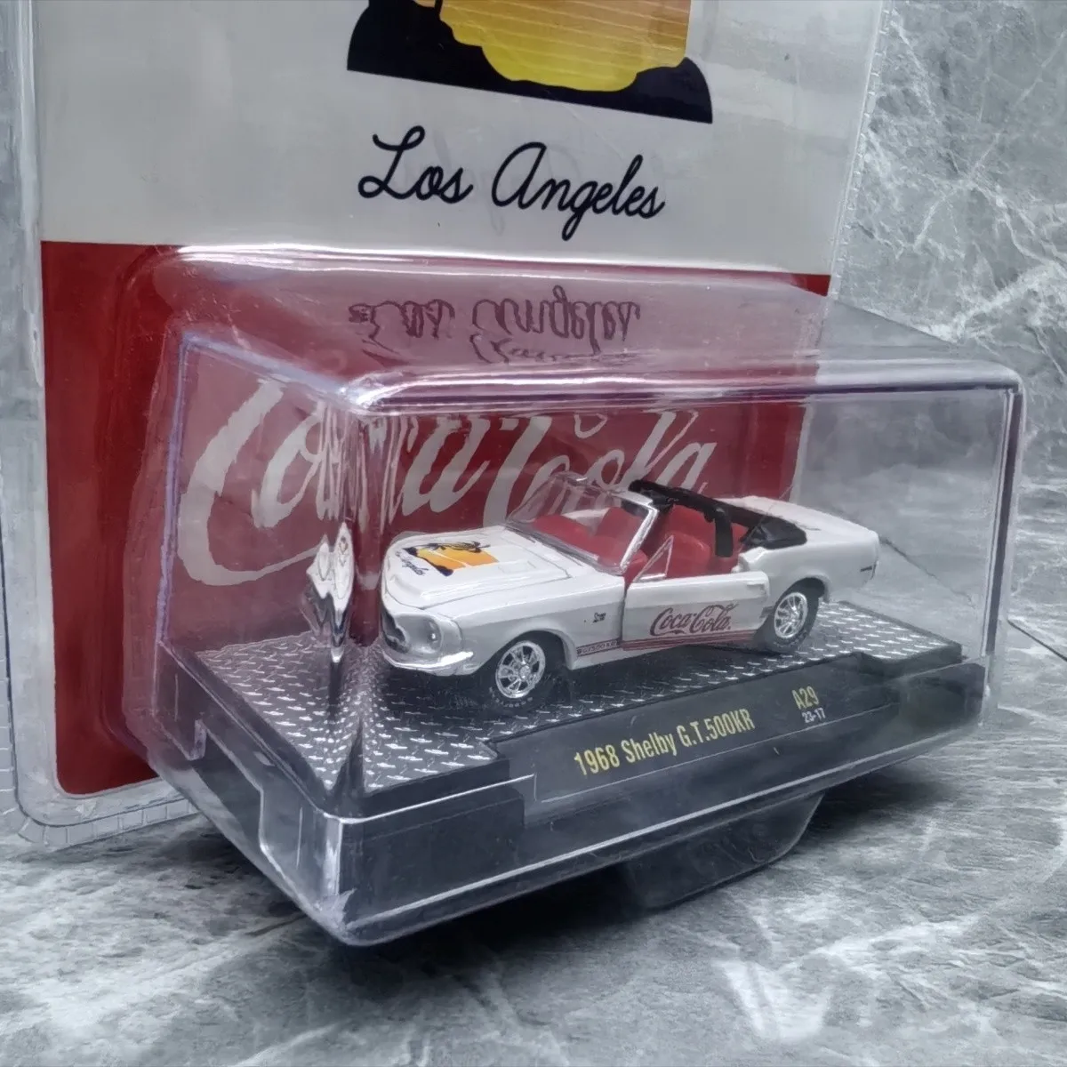 M2 1:64 1968 Shelby Gt500kr Die-cast Model Car