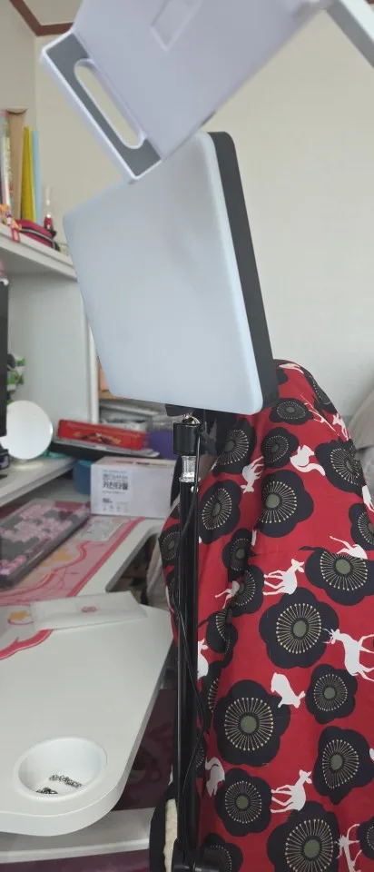 LED Video Lights Conference Photography Lighting Selfie Light Photo Studio Lamp With Tripod for Shoot Live Streaming TikTok Zoom photo review
