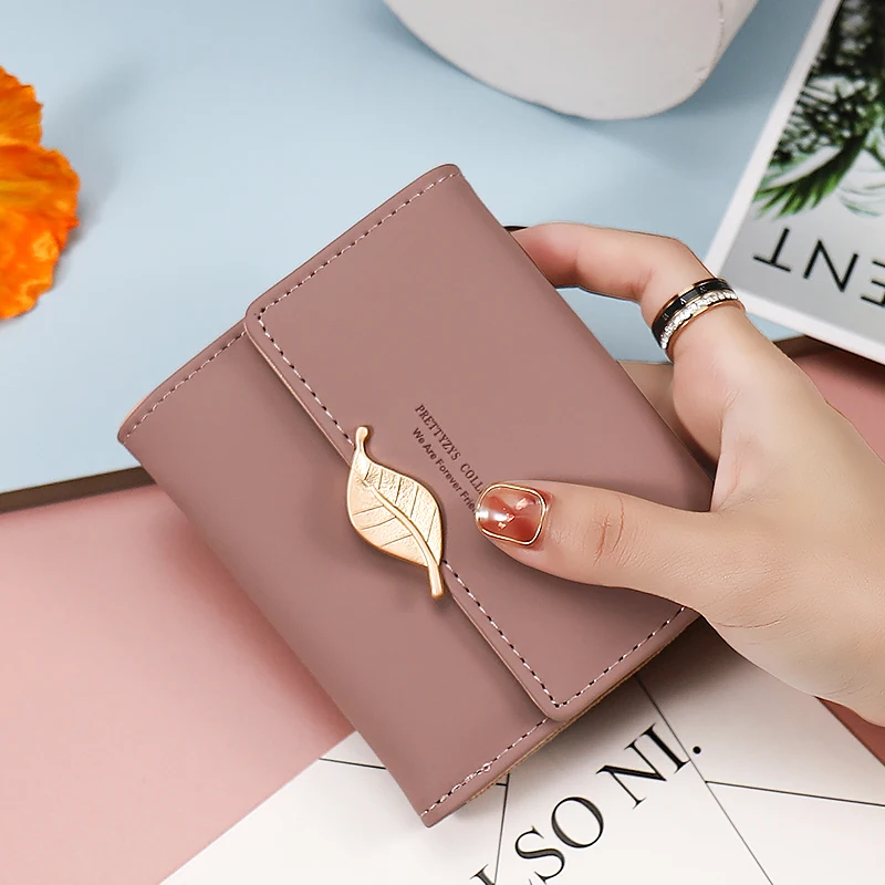 2026Purse Women's Short High-End Boutique Fashion Personality Hardware Leaf Buckle Short Three Fold Bag Multi-Card Folding Stud