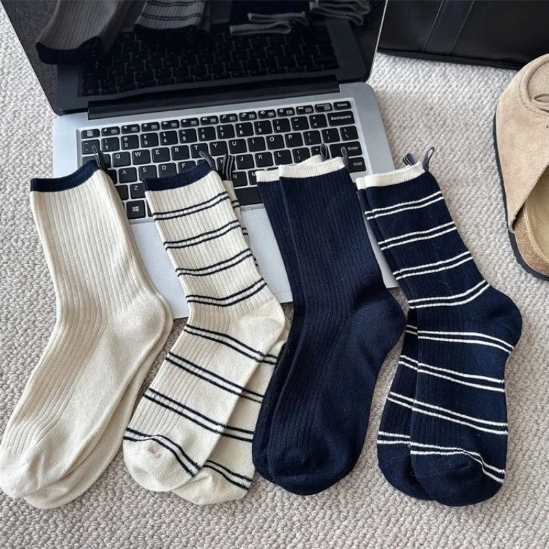 

4 Pairs Women's Korean-Style Striped Navy Mid-Calf Loose Socks Fashion Fall Winter Warm High Socks Ladies Casual Grip Socks 2025