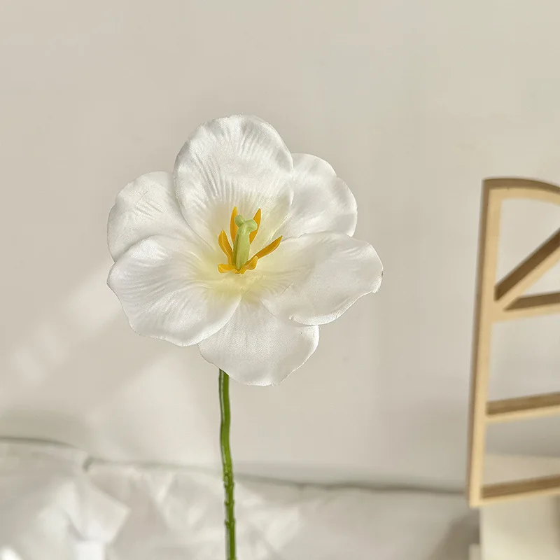 Bendable Cuttable Washable Flared Tulips, Artificial Faux Blooms for Living Room Decoration & Home Accessories Fake Plants