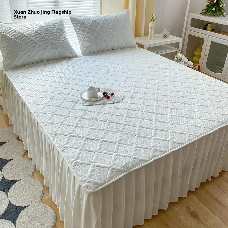 

Модный утолщенный комплект из трех предметов: накидка на кровать, высококачественный чехол-штора для кровати с хлопковым наполнителем, однотонное покрывало для кровати