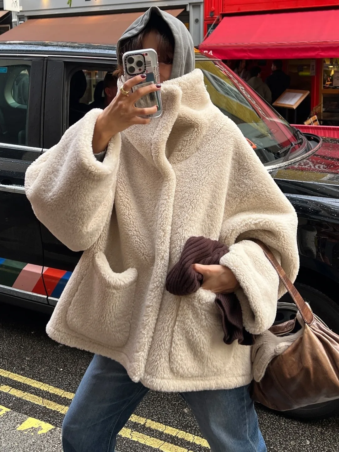 Gola de pele de cordeiro Casaco duplo de couro e pele intercado feminino inverno novo Sle Warm Top Commute Sle Long Sve Loo...