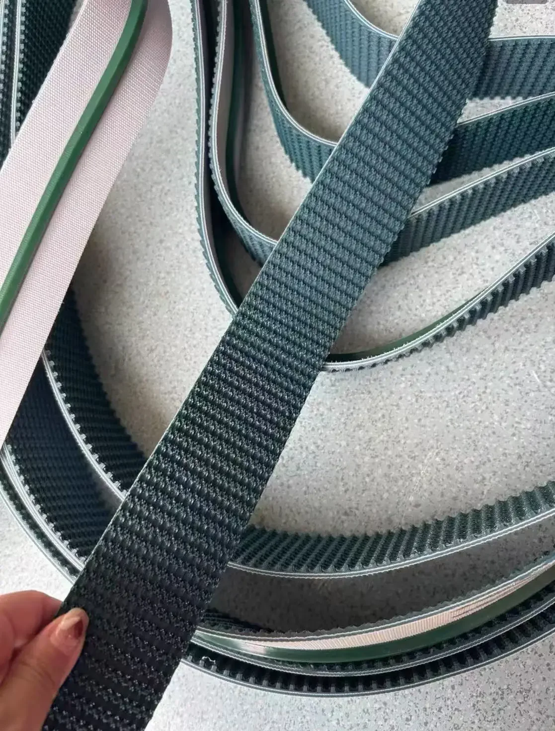 

Carton Sealer Driven Belt 1520x50x5mm Semi Auto adhesive tap carton sealing machine belt parts,1pcs price