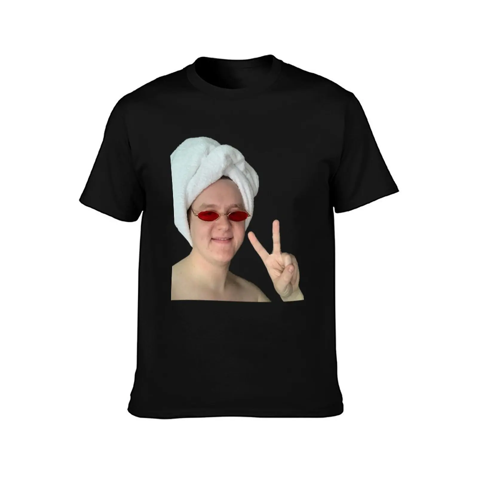 Lewis Capaldi Towel and Sunglasses Meme T-Shirt Casual Daily Outfit T-Shirt