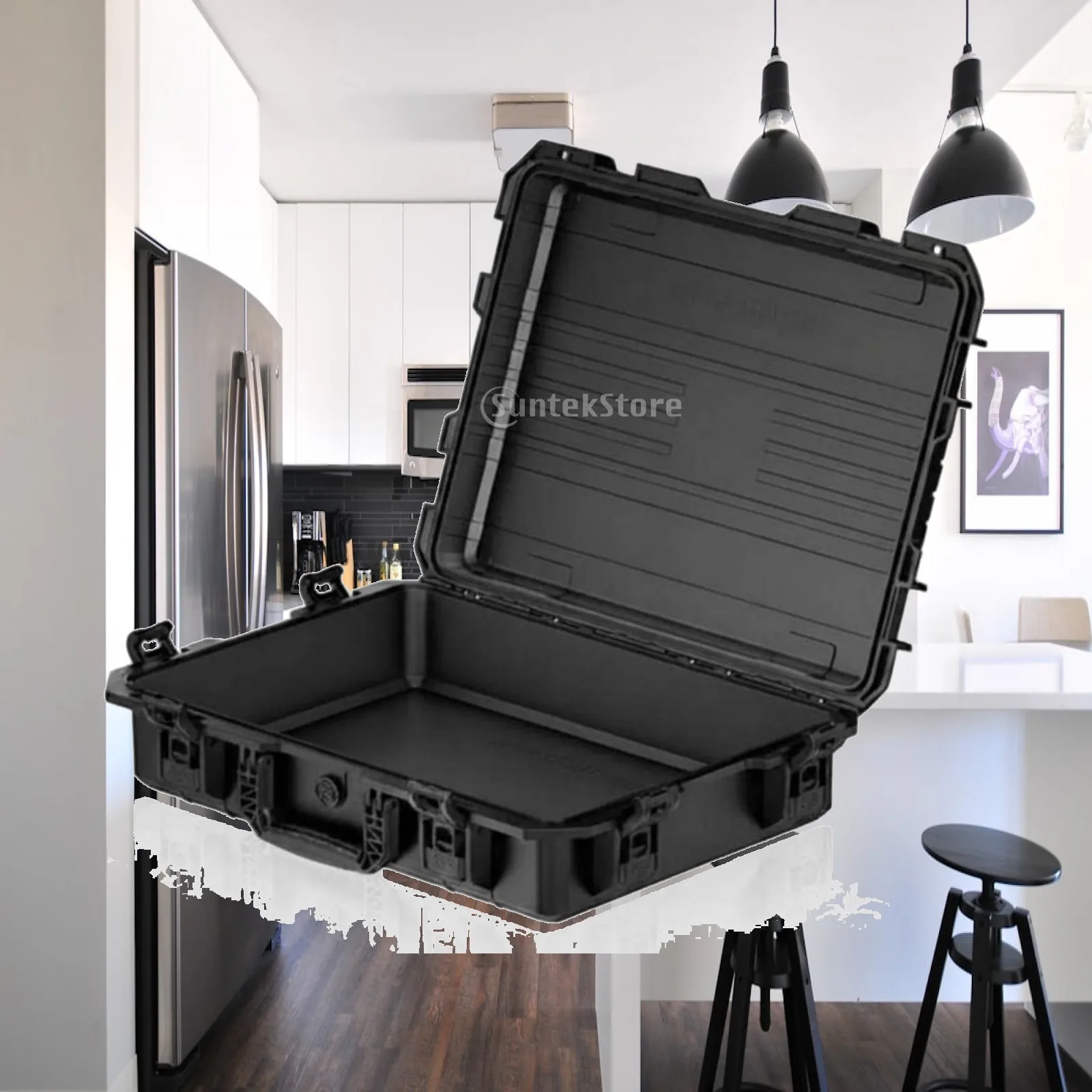 Plastic Safeguarding Box Shock Resistant Hard Protective Enclosure Secure Latch