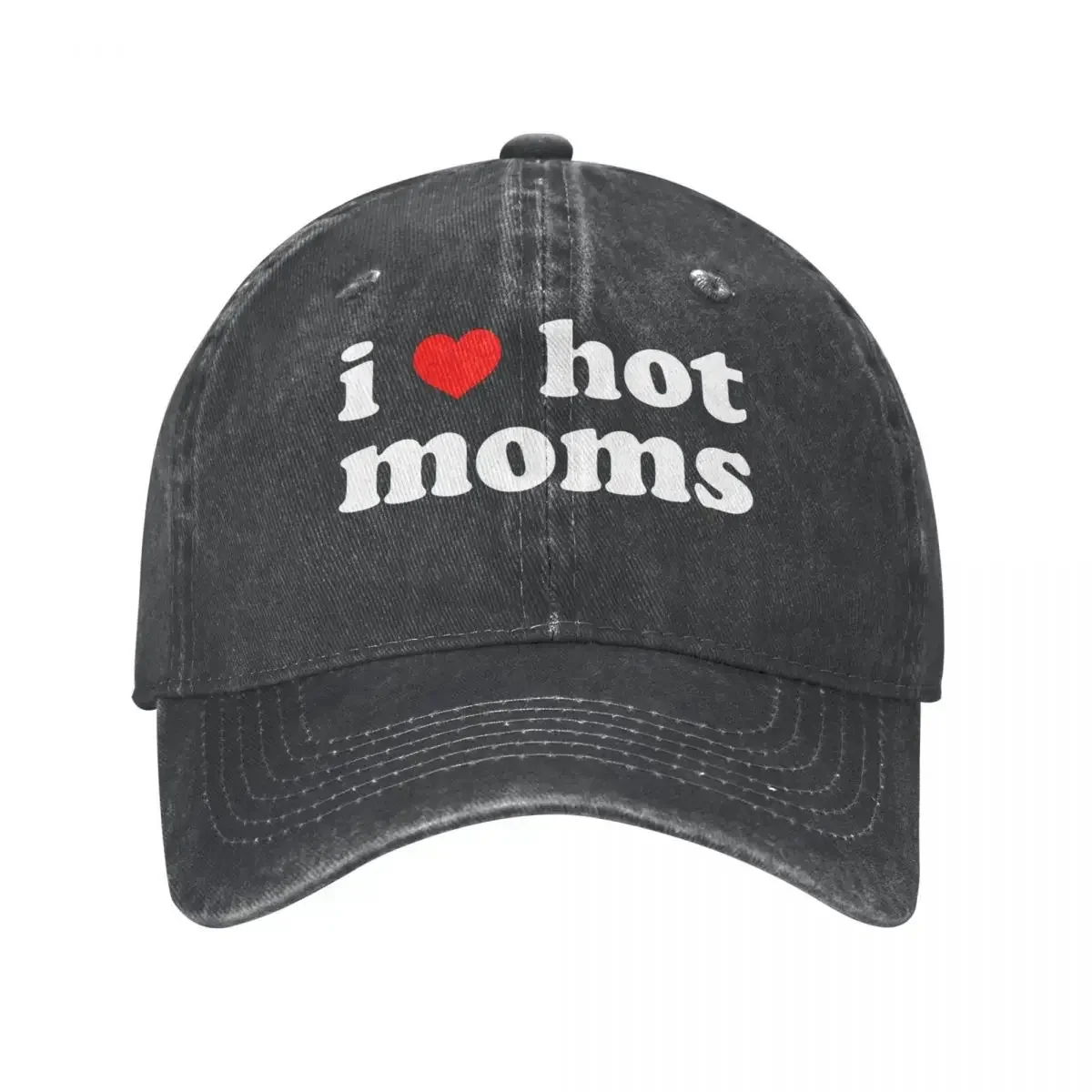 I Love Hot Moms Red Heart Baseball Caps Distressed Cotton Headwear Unisex Style Outdoor Running Gollff Adjustable Fit Caps Hat