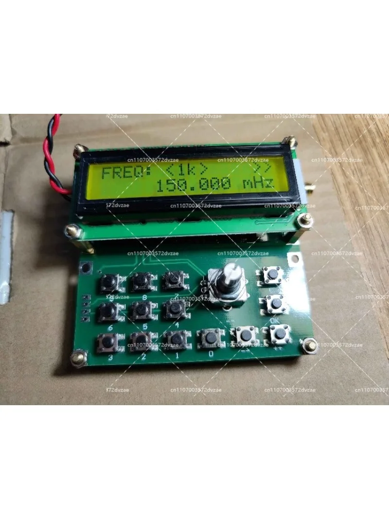 

ADF4351 VFO Source V1.03, Simple Signal Generator 35MHz-4400MHz