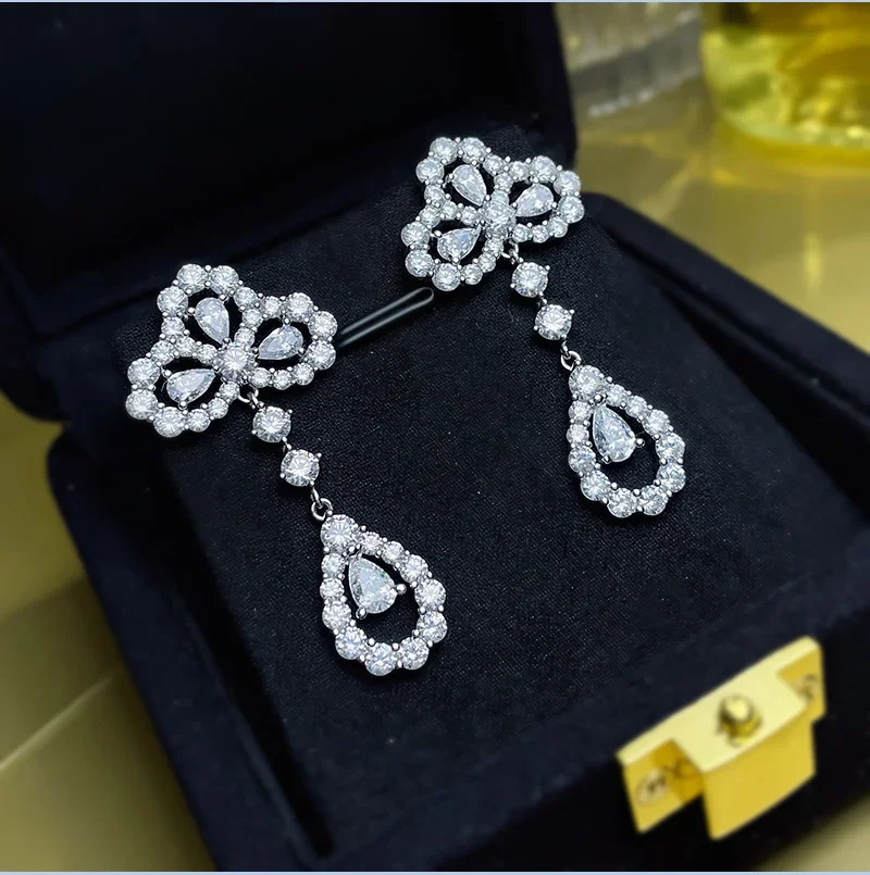 Sparkling Celebrity Crown Earrings Shining 925 Pure Silver Imported High Carbon Diamond Earrings Precision Edition