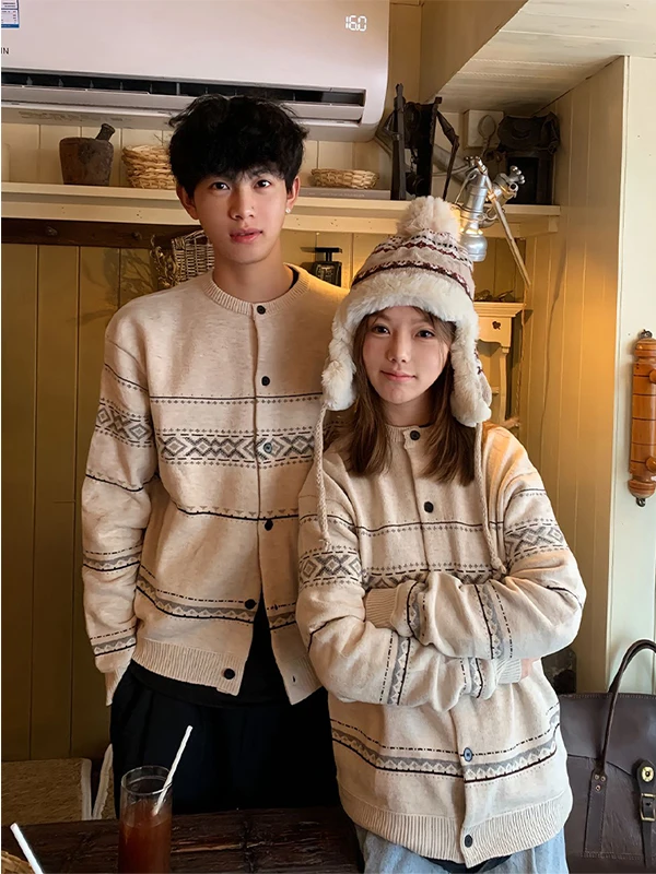 

Loose Knitted Cardigan Sweater Couple Matching Autumn Winter Warm Soft Texture Men Women College Sle Lazy Faion Outerwear