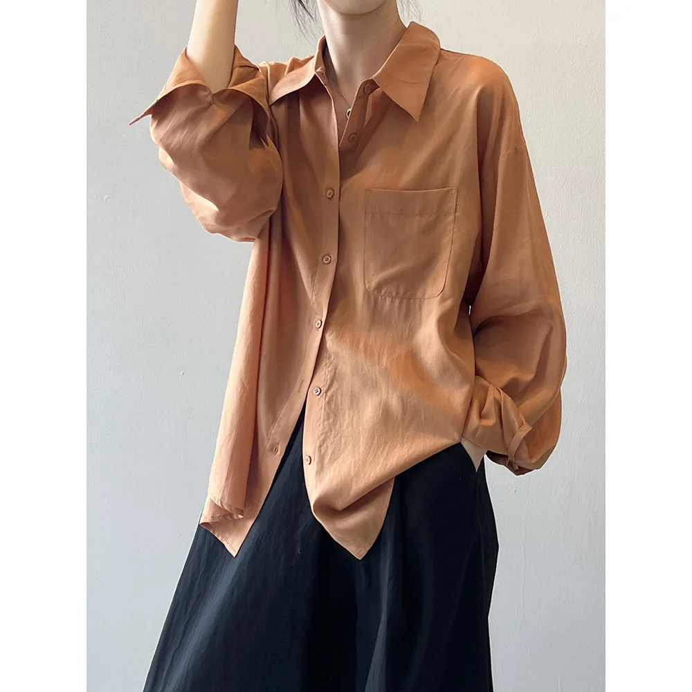 

Simple shirt long sleeved top for women in the spring of 2025 with a loose and layered design