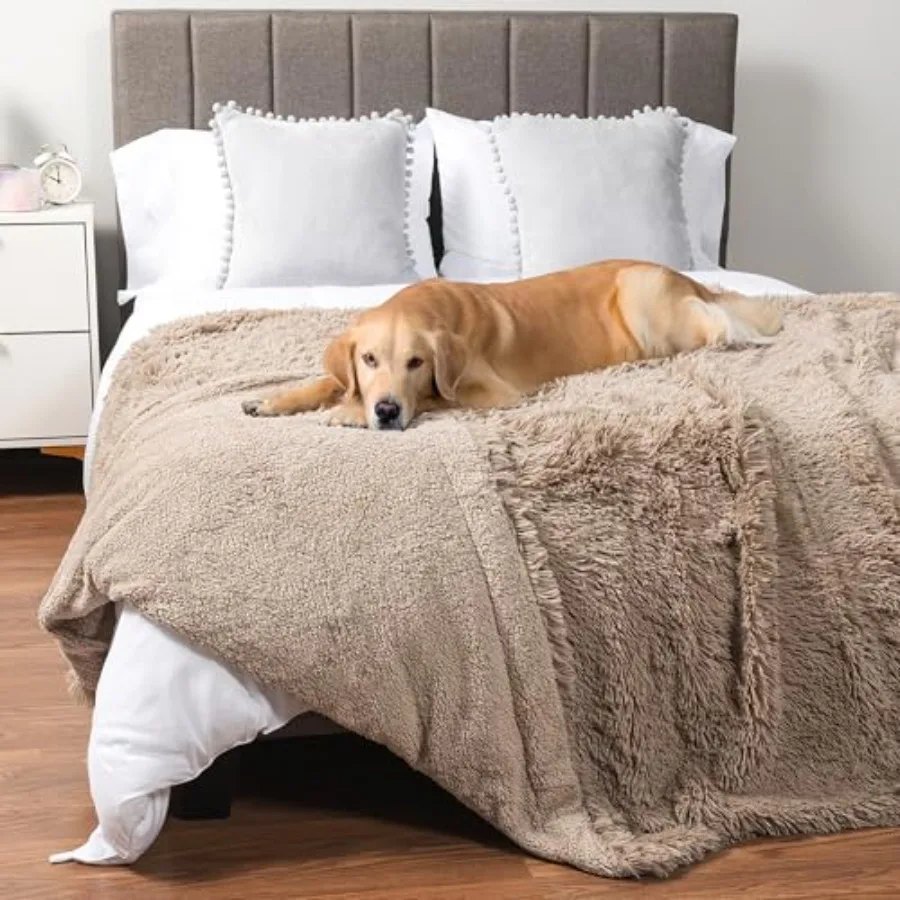 

Waterproof Dog Blanket for Couch, Bed and Furniture, Reversible Sherpa and Faux Fur Pet Blanket, Leakproof Pet Blanket for Larg
