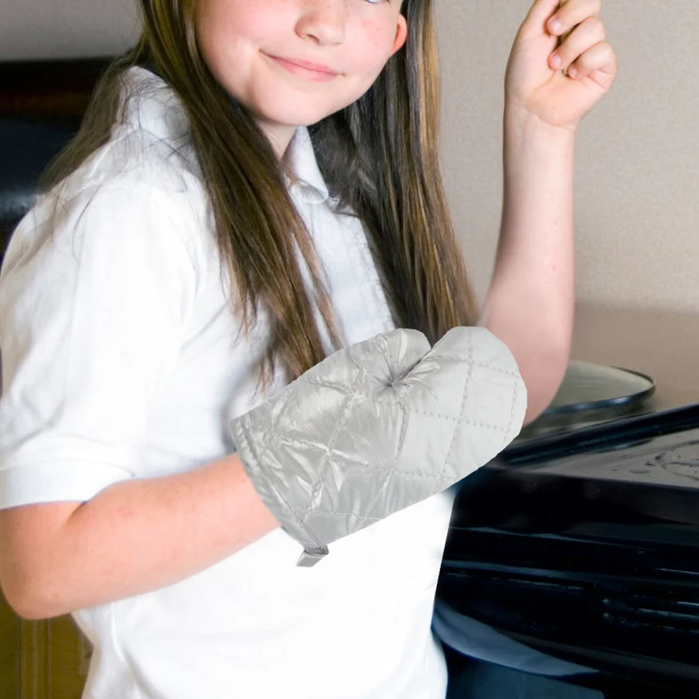 

1Pair Heat Resistant Silver Oven Gloves Cooking Baking Grilling Microwave Light Practical Kitchen Mitts Oven Glove