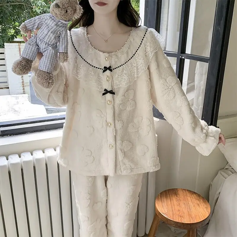 Vrouwen Herfst Winter Sexy Pyjama Set Mode Homewear Nieuwe Koreaanse Versie Lange Mouwen Warm Thuis Pak Coral Fleece Nachtkleding Sets