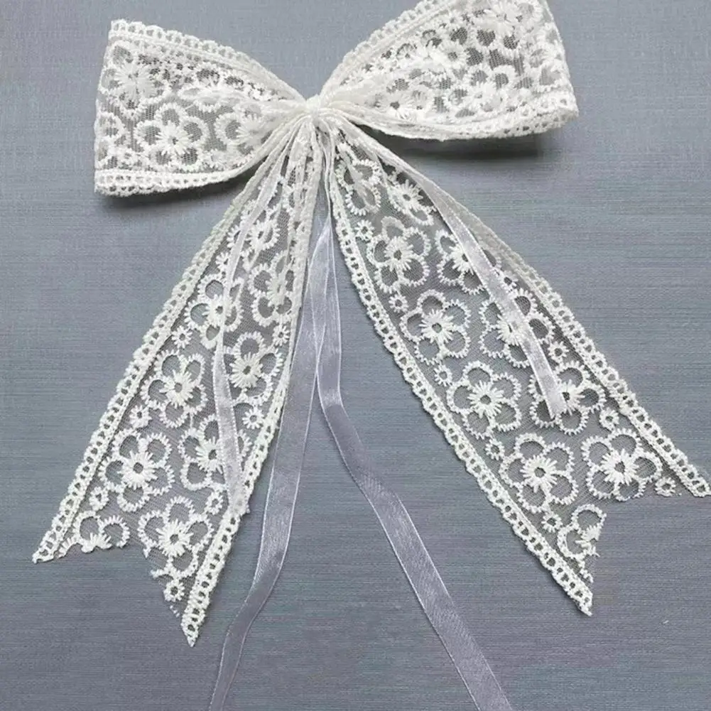 Curtain Tieback Flower/Branch/Snowflake Pattern Bowknot Shape Faux Pearl Punch-free Sweet Lace Curtain Holdback Buckle