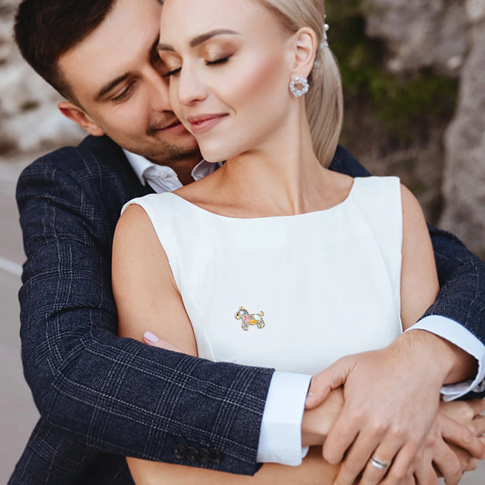 

Colorful Crystal Brooch Vintage Horse Lapel Pin For Women Dress Scarf Hat Bag Decoration Wedding Christmas Gift 2026 Zodiac