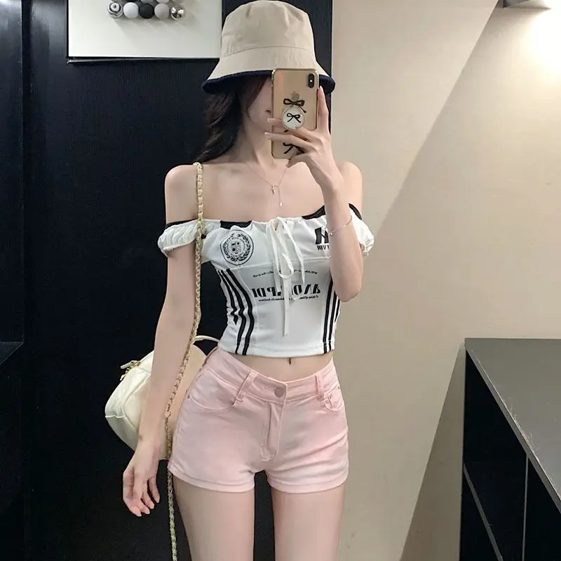 2026 Summer American High Waist Pink Denim Ultra Short Pants for Women Sexy Short Jeans Back Pocket Embroidery Hip-hug Hot Pants