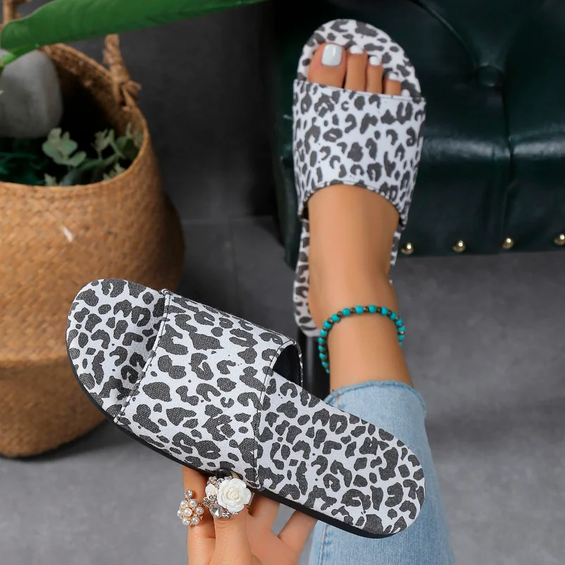 Chinelos femininos estampa de leopardo, sapatos baixos casuais, sapatos de caminhada ao ar livre, nova moda, verão, à venda, 2023