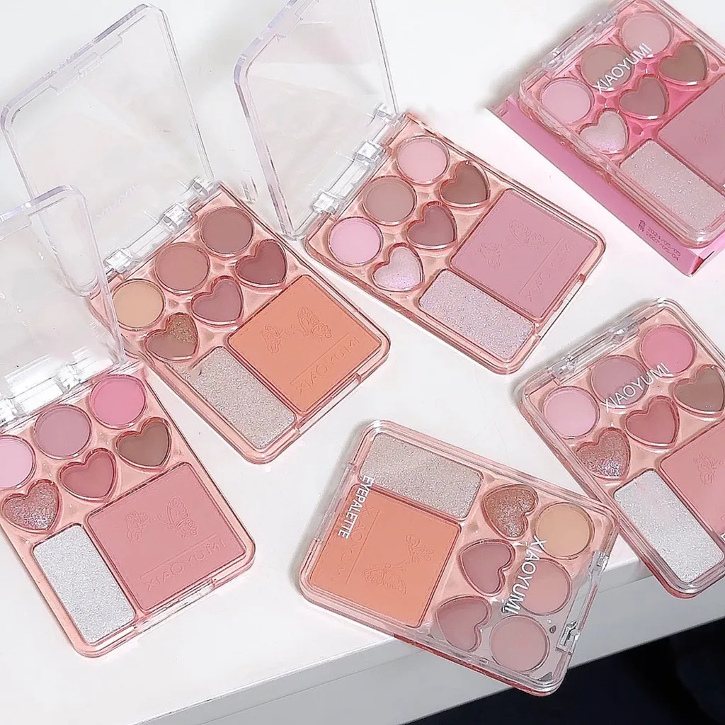 Achtfarbige Lidschattenpalette mit Licht – erdtönen, niedrige Sättigung, hochglänzende Perlglanzfarbe, einfach anzubringen