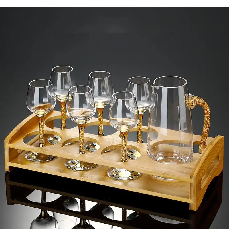 

wine set，High Foot Shape shot glass White Cup Game with Wooden Frame, Crystal Game, decanter, for Drinking