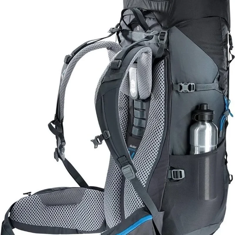 New Multifunctional Outdoor Mountaineering Backpack Hiking and Riding Large Capacity Backpack Lightweight Weight Loss