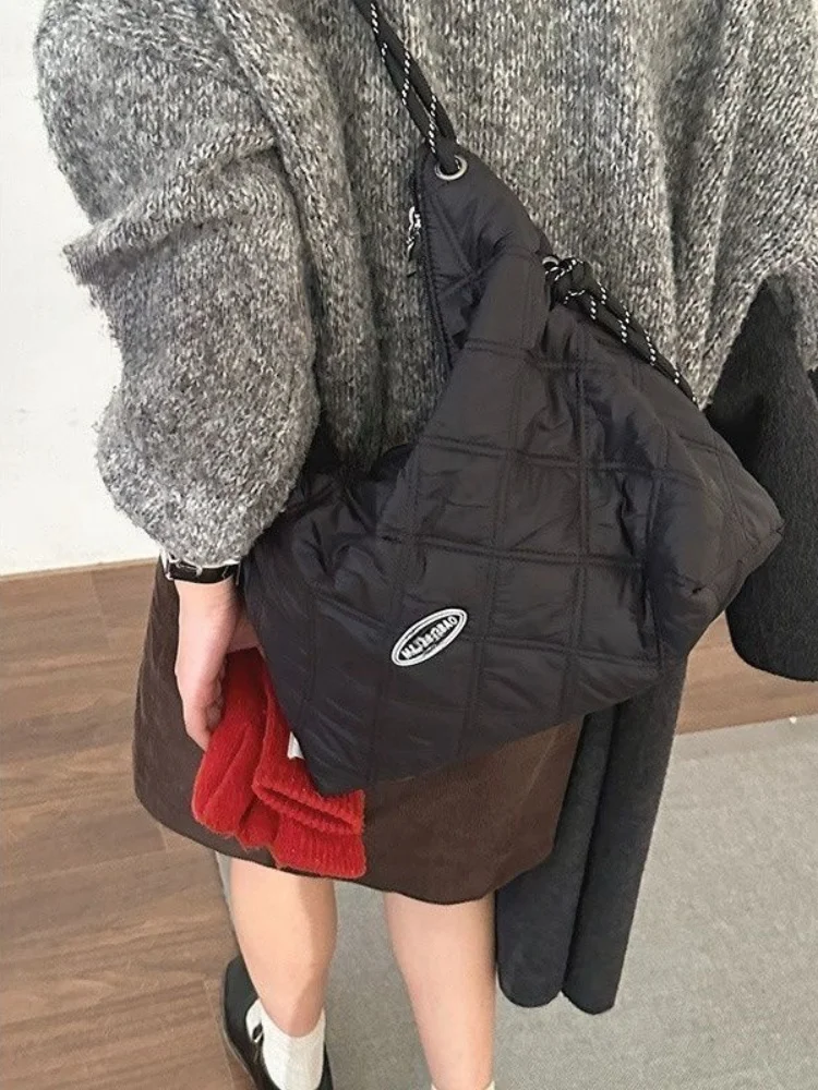 Women Winter Diamond Lattice Crossbody Bag Korean String Letter Handbag Large Capacity Female Lightweight Soft School Bags