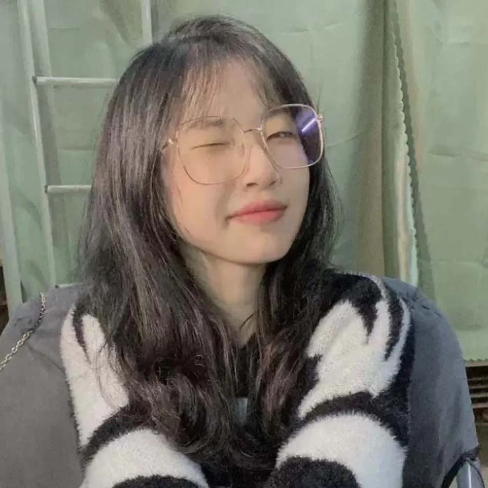 مقاوم للماء الإطار الذهبي قصر النظر نظارات خفيفة الوزن سبيكة بريق إطار كبير نظارات PC البلاستيك النساء نظارات القراءة