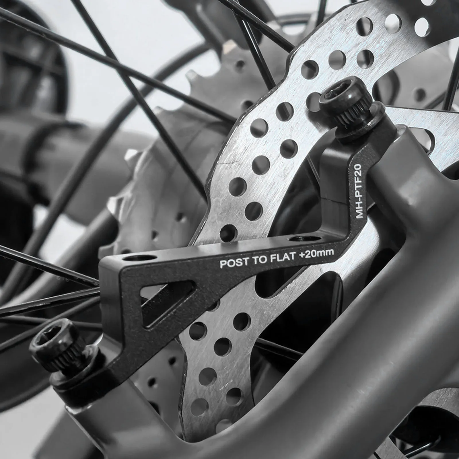 Post Mount To Flat Mount Brake Adapter Bicycle Brake Adapter 140mm / 160mm PM To FM Disc Brake Bracket Converter