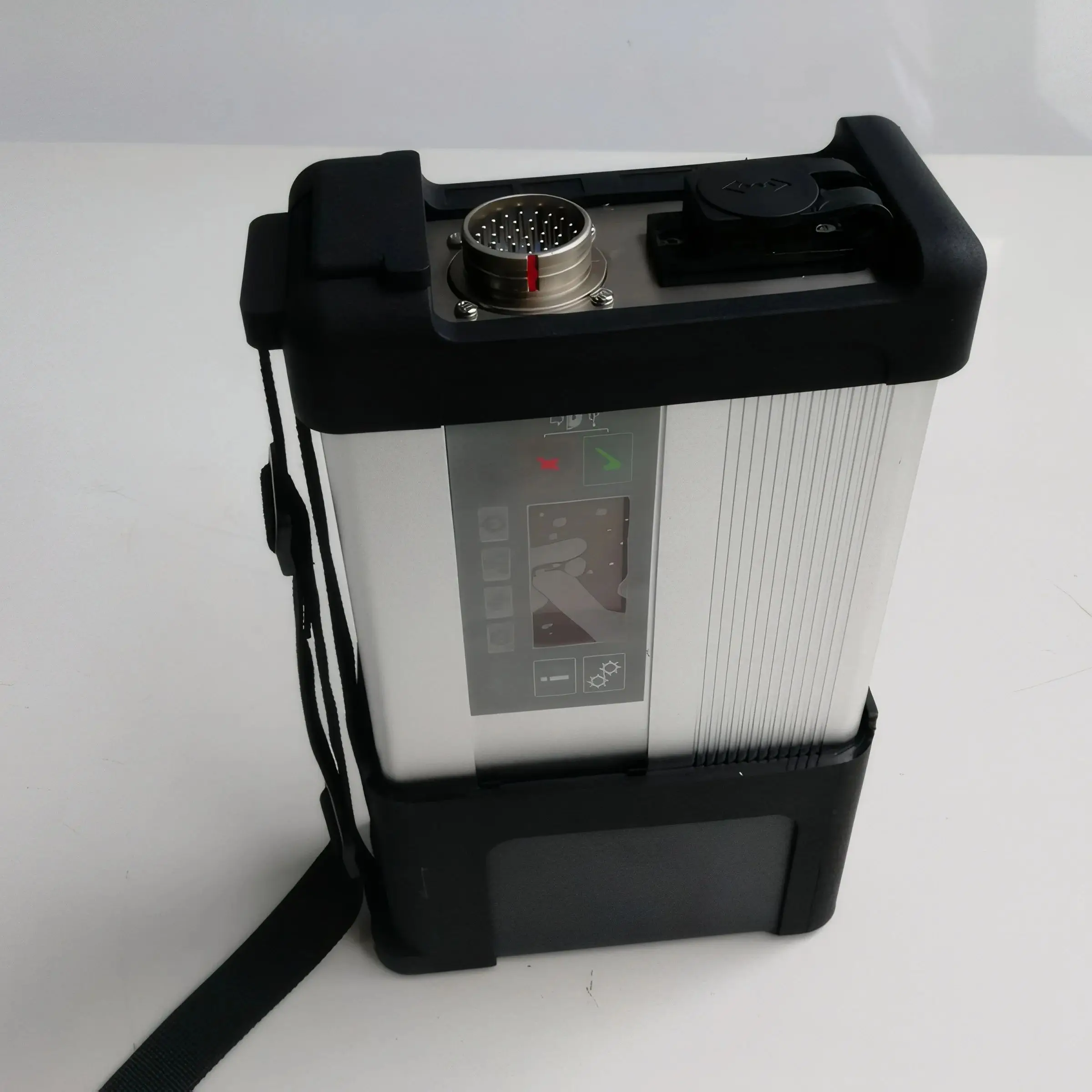 أدوات تشخيص السيارات MB STAR C5 SD معدد مدمج وماسح رمز Obd2 V09.2023 برنامج HHTwin لشاحنات سيارات مرسيدس #2