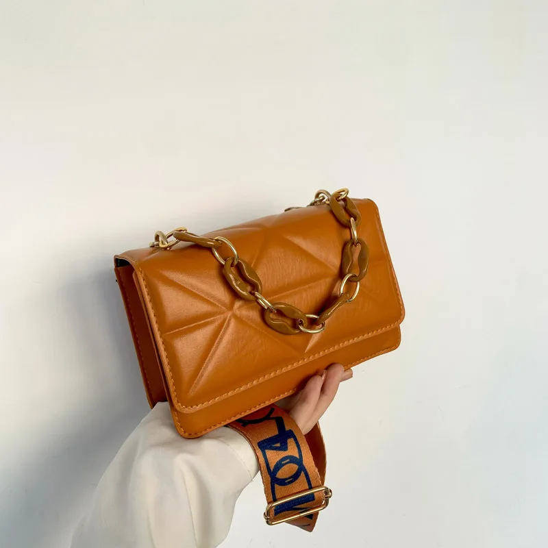 

Fashionable Retro Small Shoulder Bag for Women Chain Crossbody Bag High Quality Texture New Style Autumn 2025 Versatile Squar...