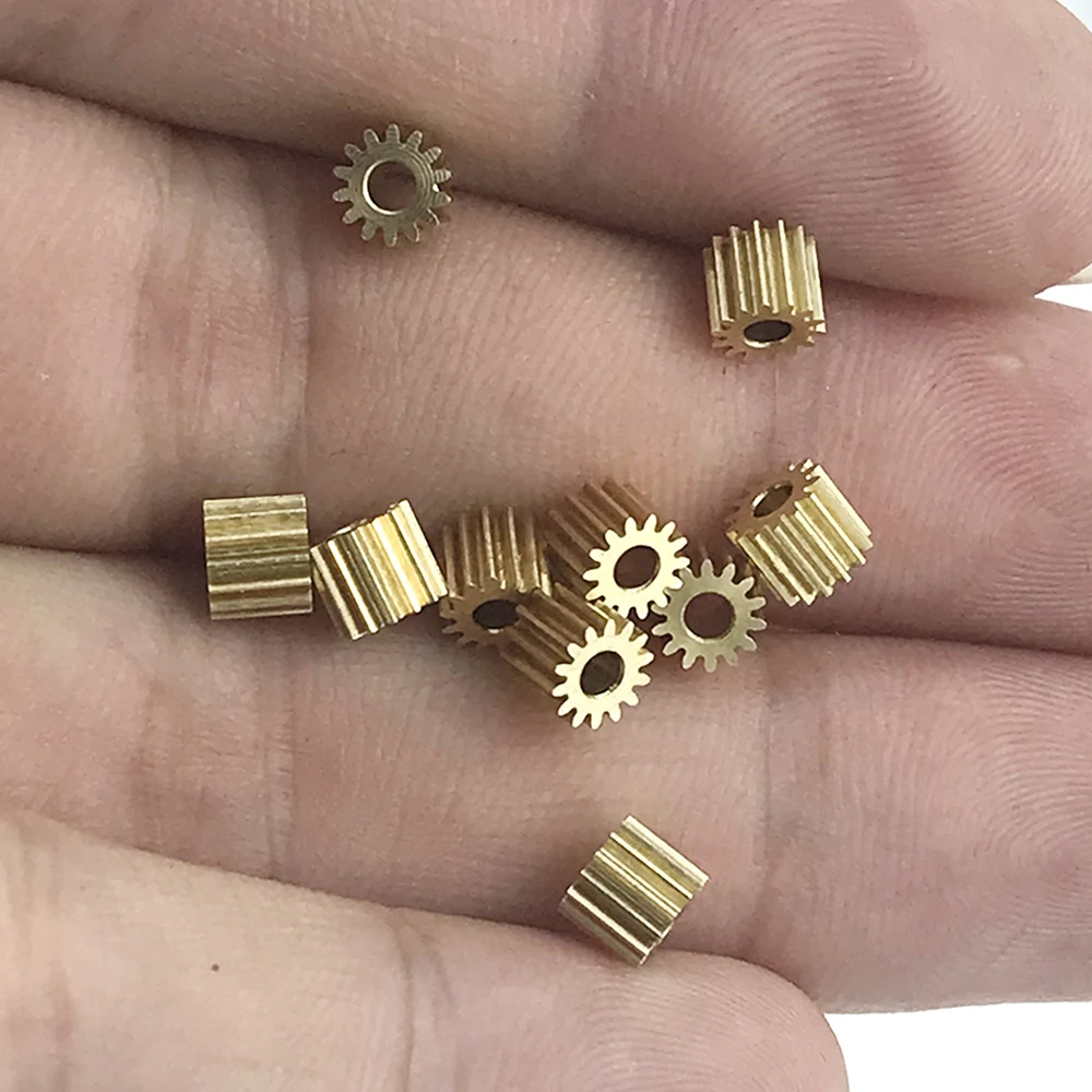 5PCS 0.5M Modulus 14Teeth 0.5M Metal Pinion Gear Brass for 1.98mm 2mm 2.98mm Shaft Size Motors Pinion For Spindle transmission