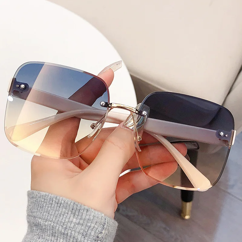 2023 New Vintage Oversized Sunglasses Fashion Brand Big Frame Sun Glasses Female Style Designer Glasses UV400 Oculos De Sol image 5